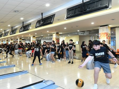 1 Hour x 2 Lanes Unlimited Bowling Games for up to 5 Pax @ Just $50 (U.P $70) Fashion